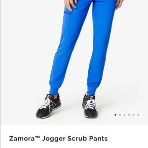 Figs Zamora Jogger and Casma Top Set